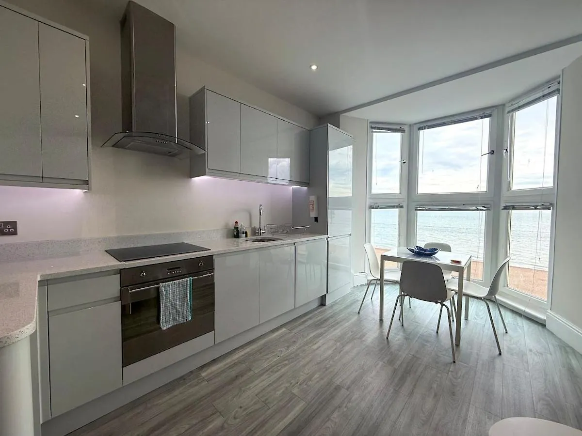 Hazelnut Seaview One Bedroom Bn141Kin05 Brighton